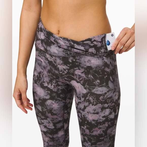 Lululemon Align Crop Floral Illusion Ice Grey Multi sz 4 - Picture 4 of 12